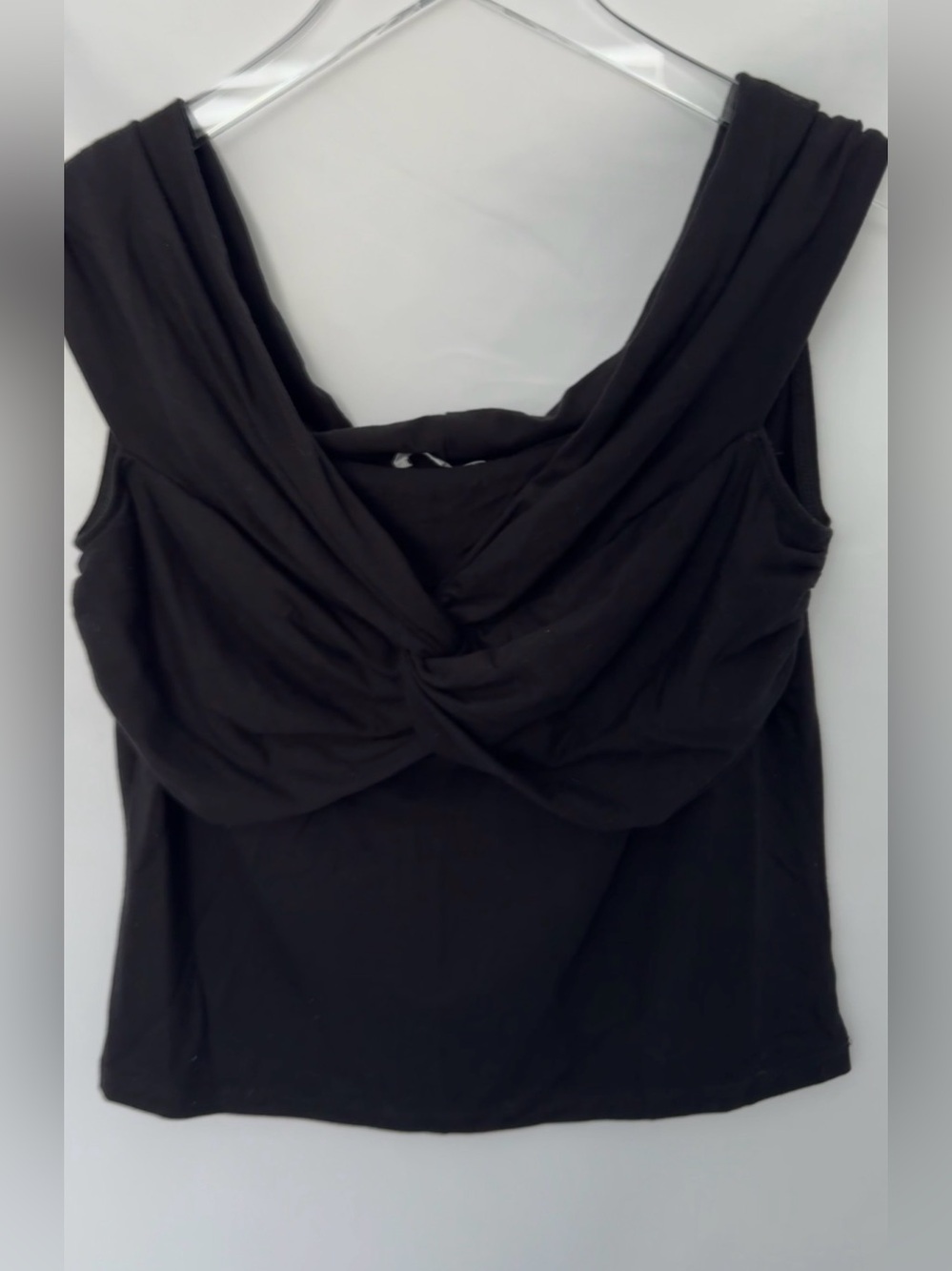 Reformation - Black Twist-Detail Sleeveless Tank